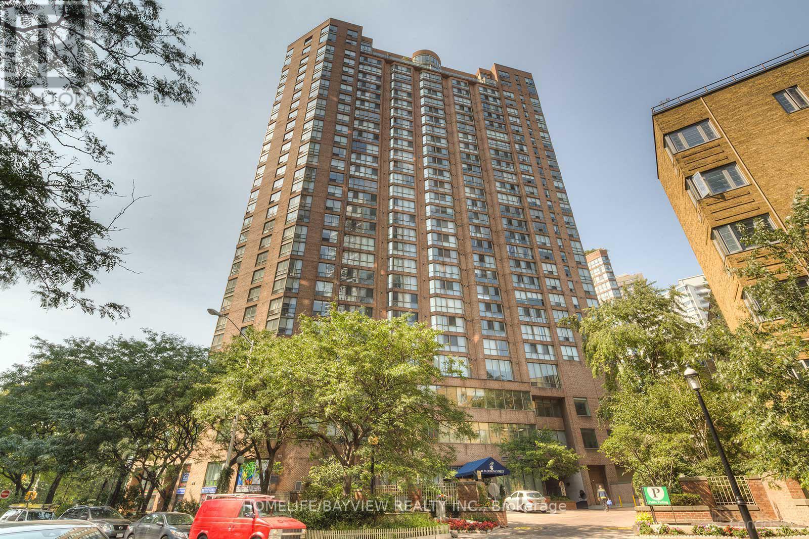 Listing photo of 607 - 44 ST JOSEPH STREET