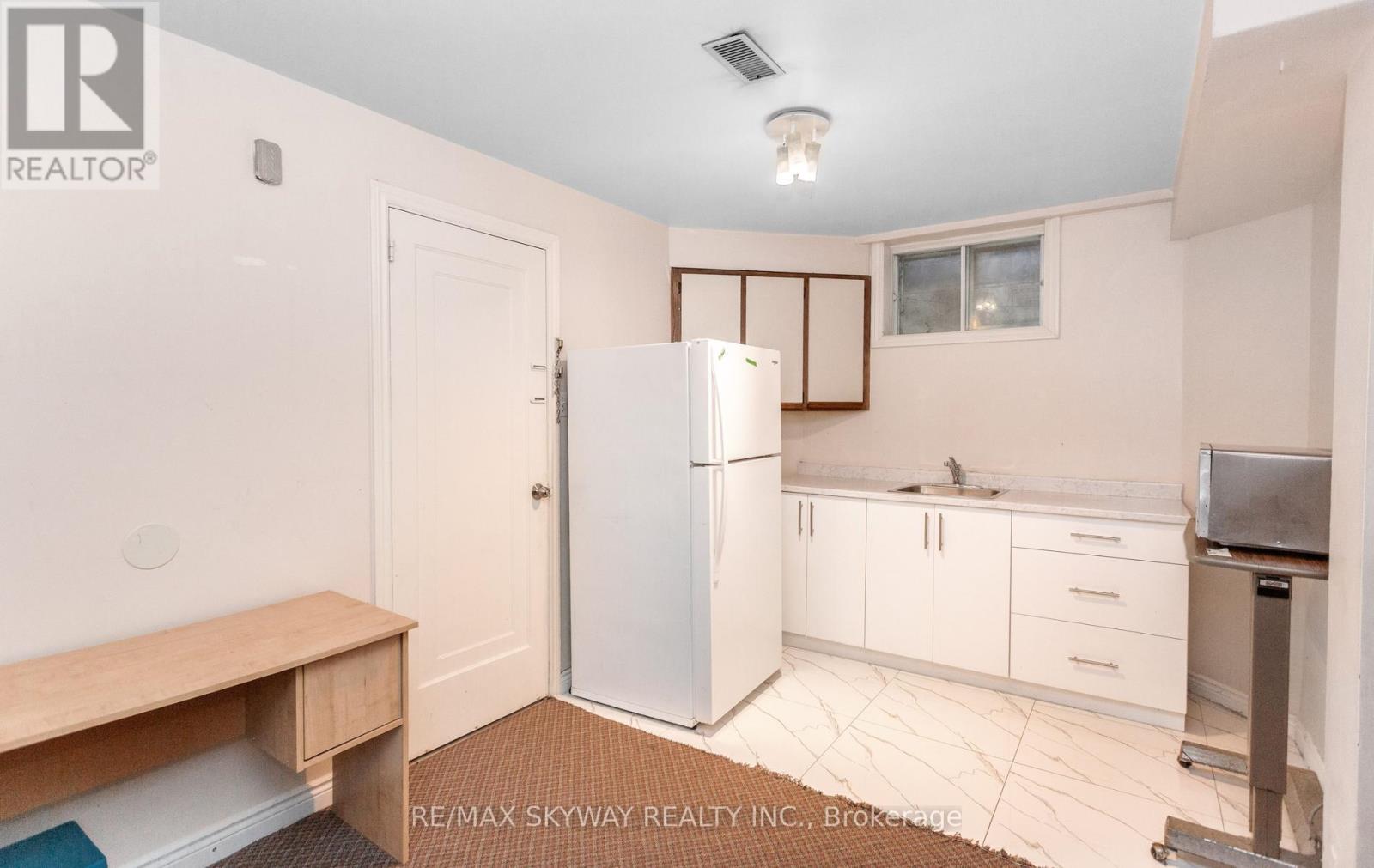 262 BOXMOOR PLACE - 36