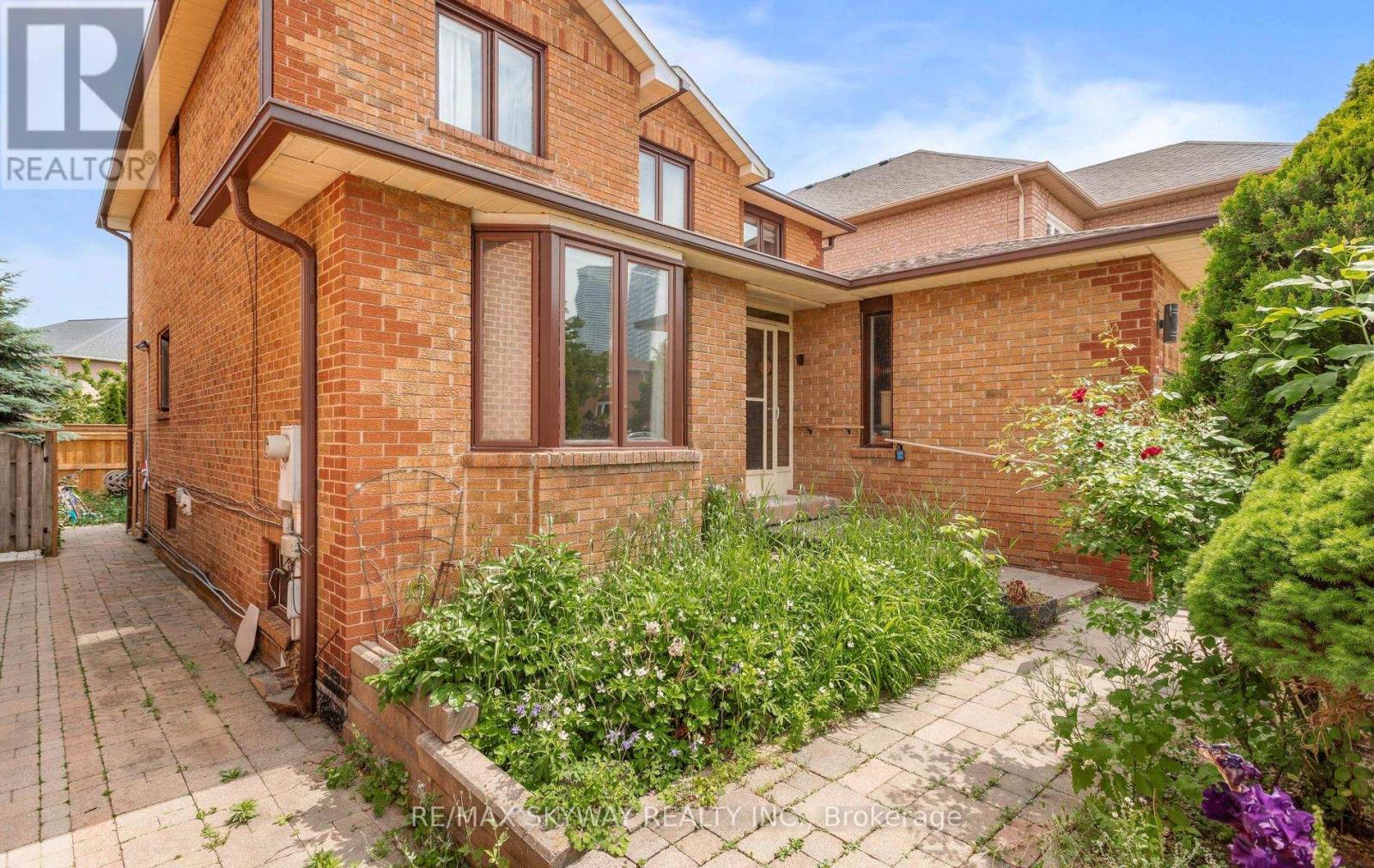 262 BOXMOOR PLACE - 5