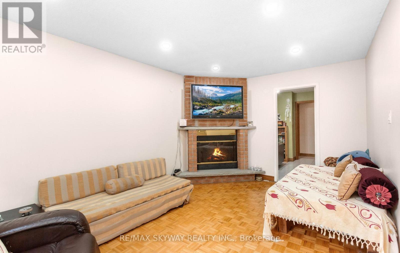 262 BOXMOOR PLACE - 43
