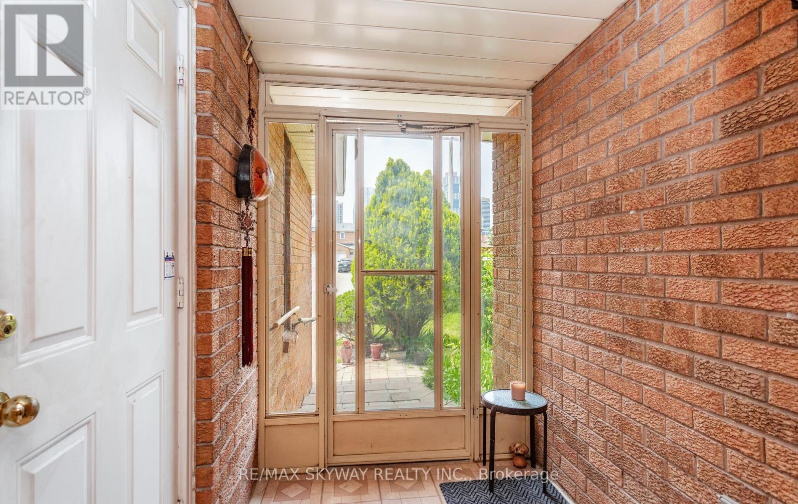 262 BOXMOOR PLACE - 6