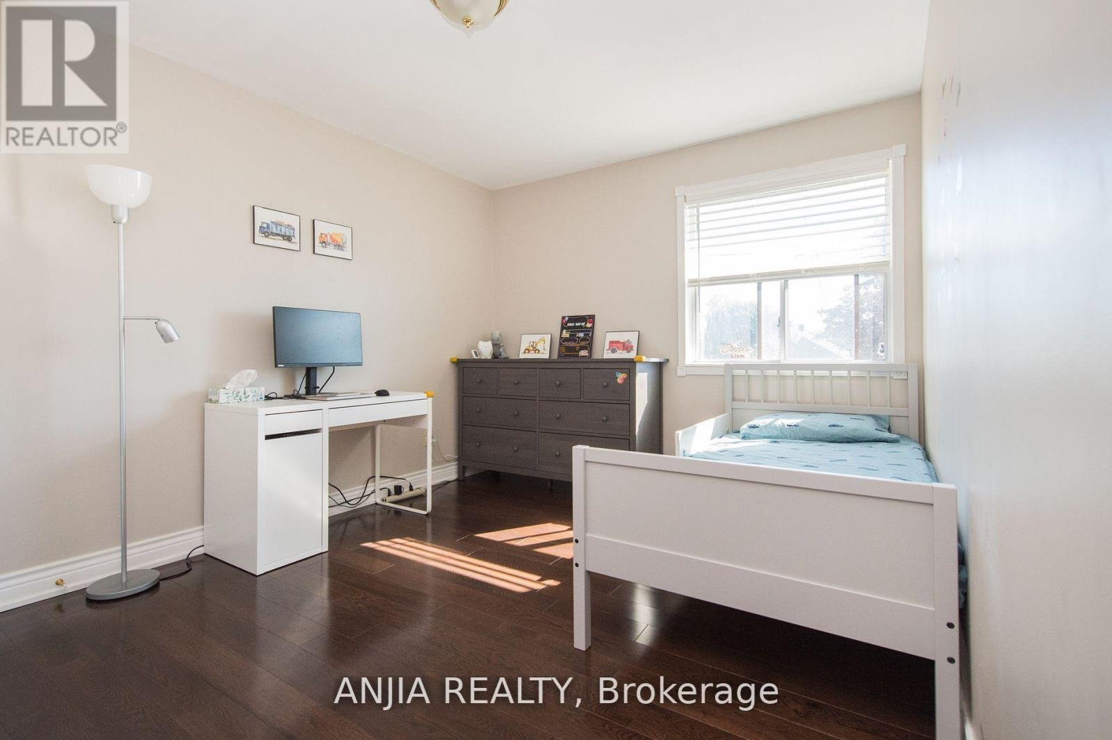 76 ADAIR ROAD - 24