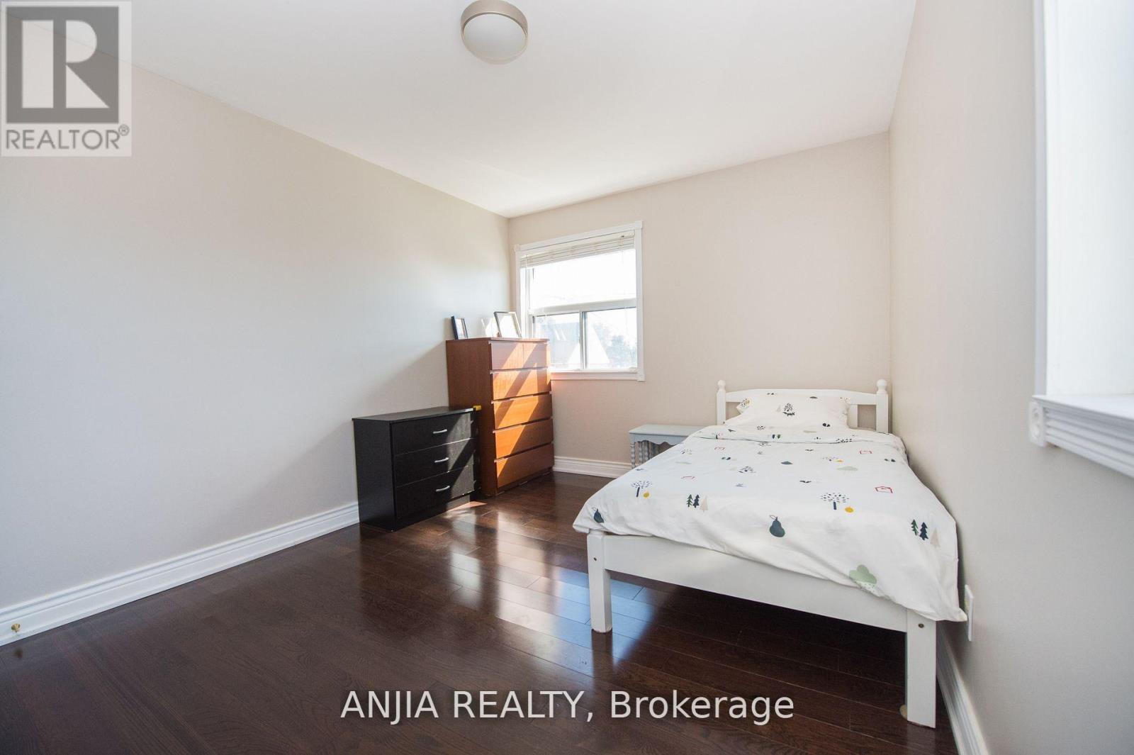 76 ADAIR ROAD - 26