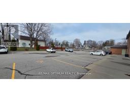 G - T4 - 400 Dundas Street, Whitby, ON L1N0K1 Photo 24
