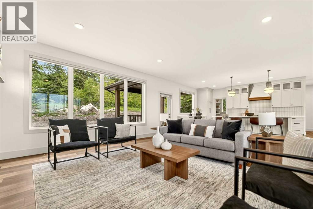 72 Kananaskis Drive — photo 25