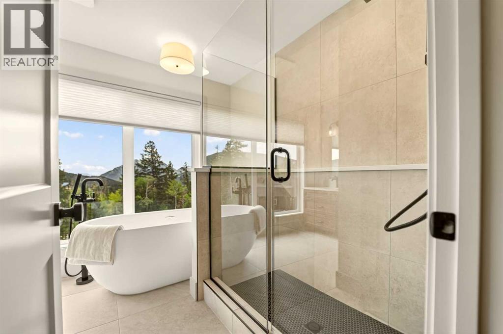 72 Kananaskis Drive — photo 38