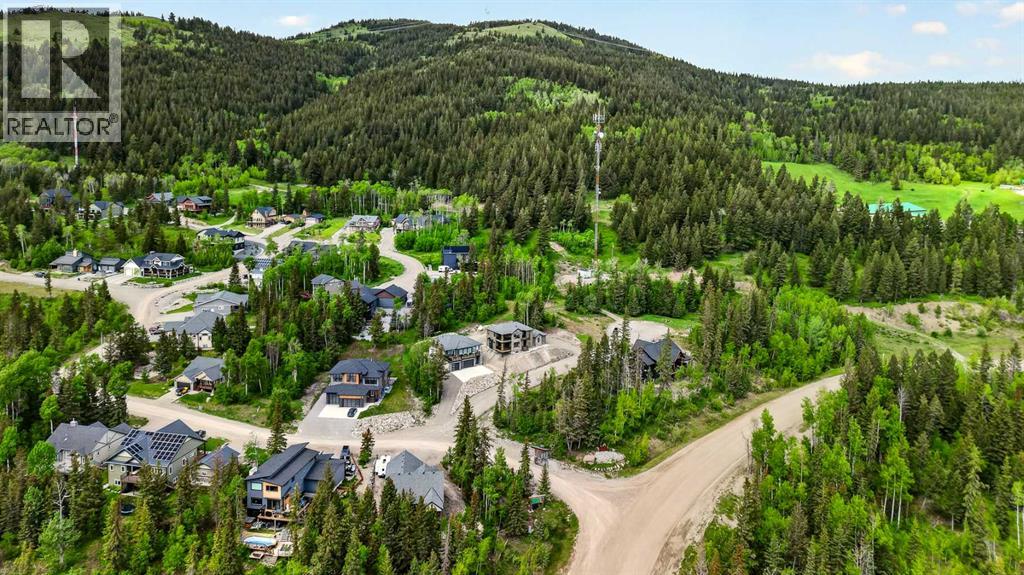 72 Kananaskis Drive - photo 5