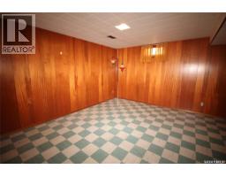175 6th Avenue W, Shaunavon, SK S0N2M0 Photo 14