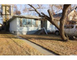 175 6th Avenue W, Shaunavon, SK S0N2M0 Photo 28
