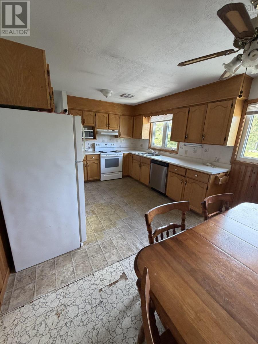 Property 23 of 28 of 1645 Highway 245 North Grant   B2G 2L1