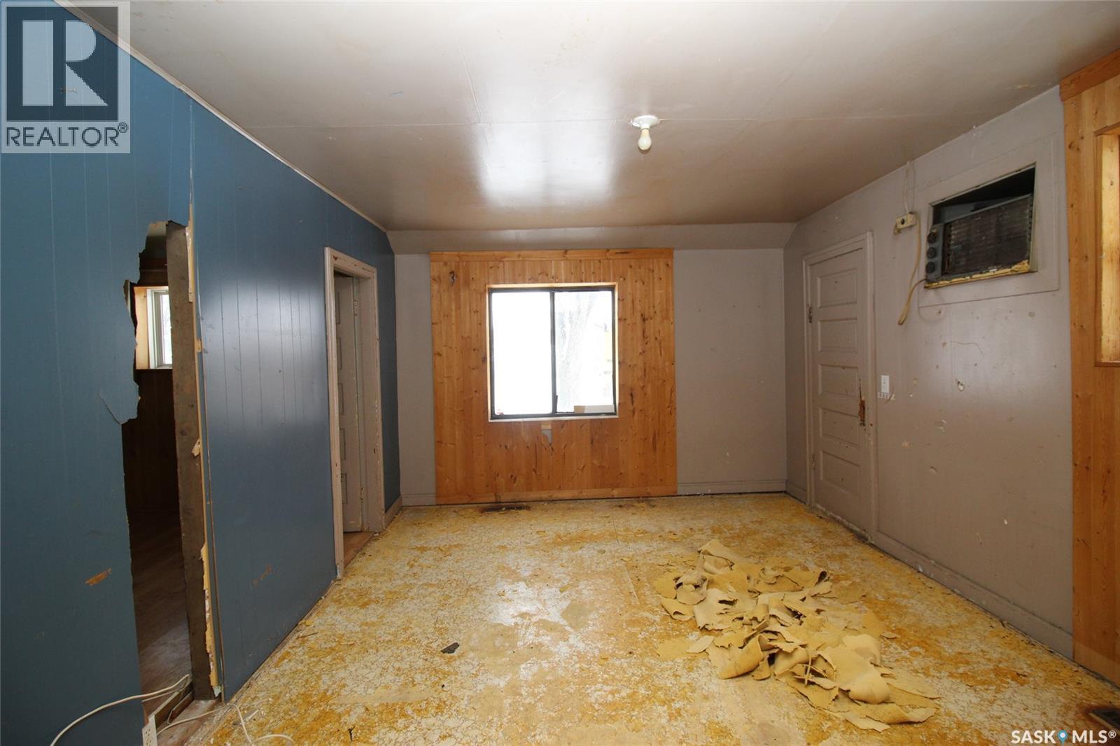 587 3rd STREET W - photo 5