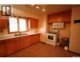 4pc Bathroom - 175 6th Avenue W, Shaunavon, SK S0N2M0 Photo 6
