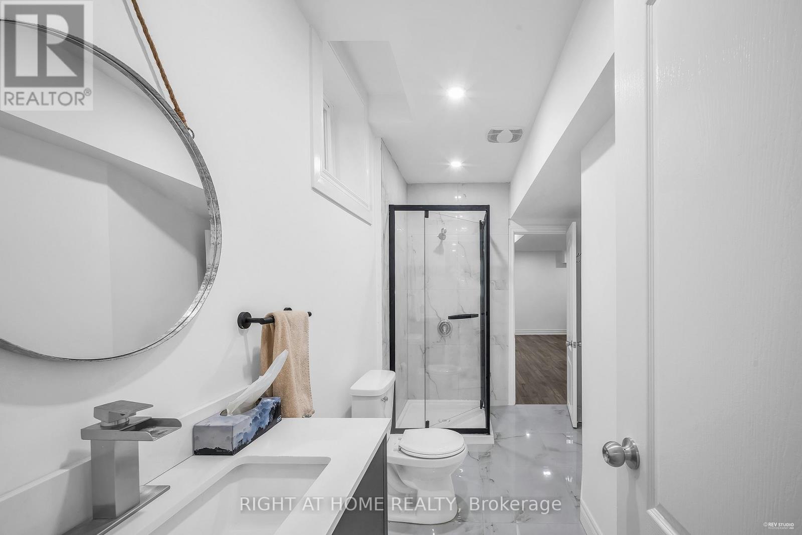 1092 STONEHAVEN AVENUE - 18