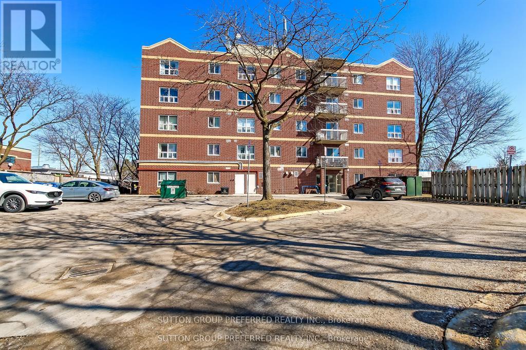 #402 626 FIRST STREET - 15