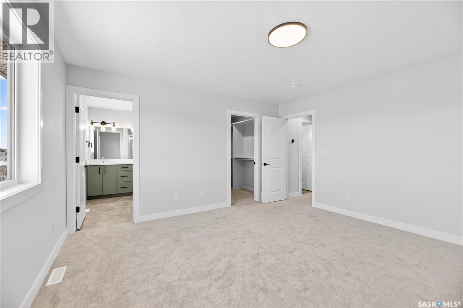 #4 830 Brighton BOULEVARD - 17