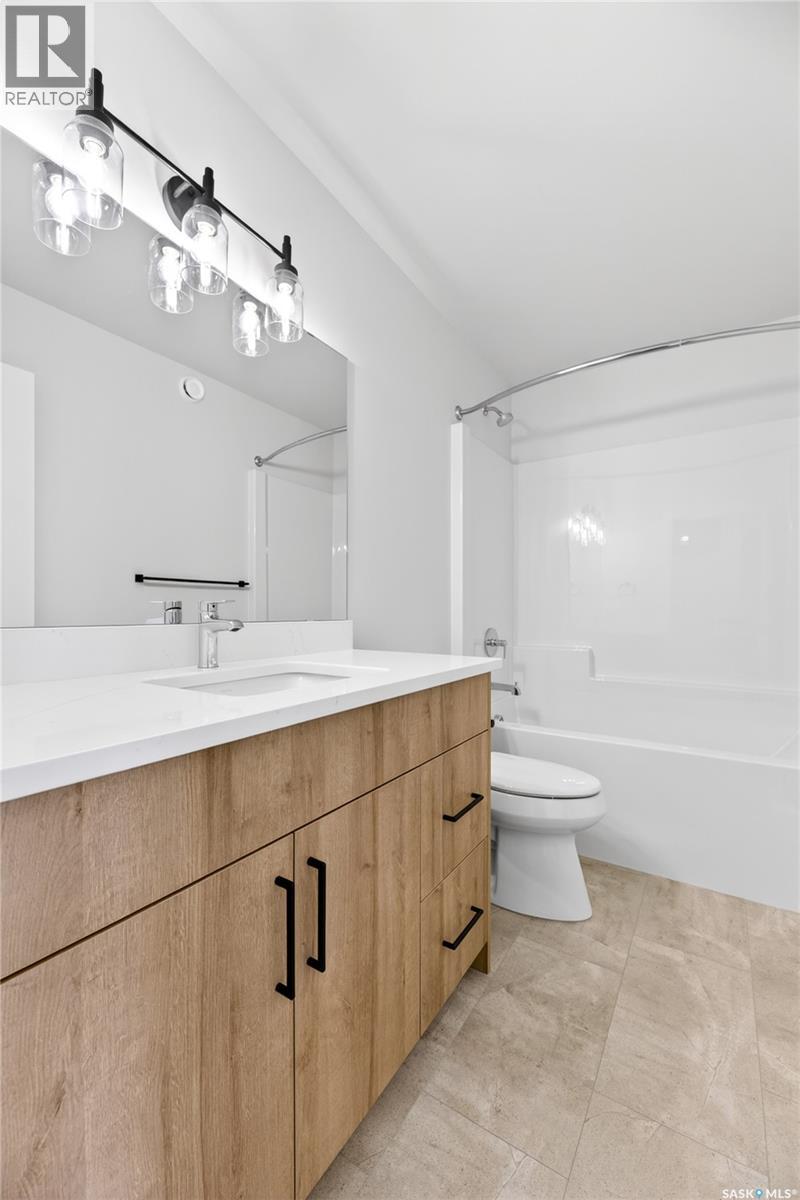 #4 830 Brighton BOULEVARD - 21