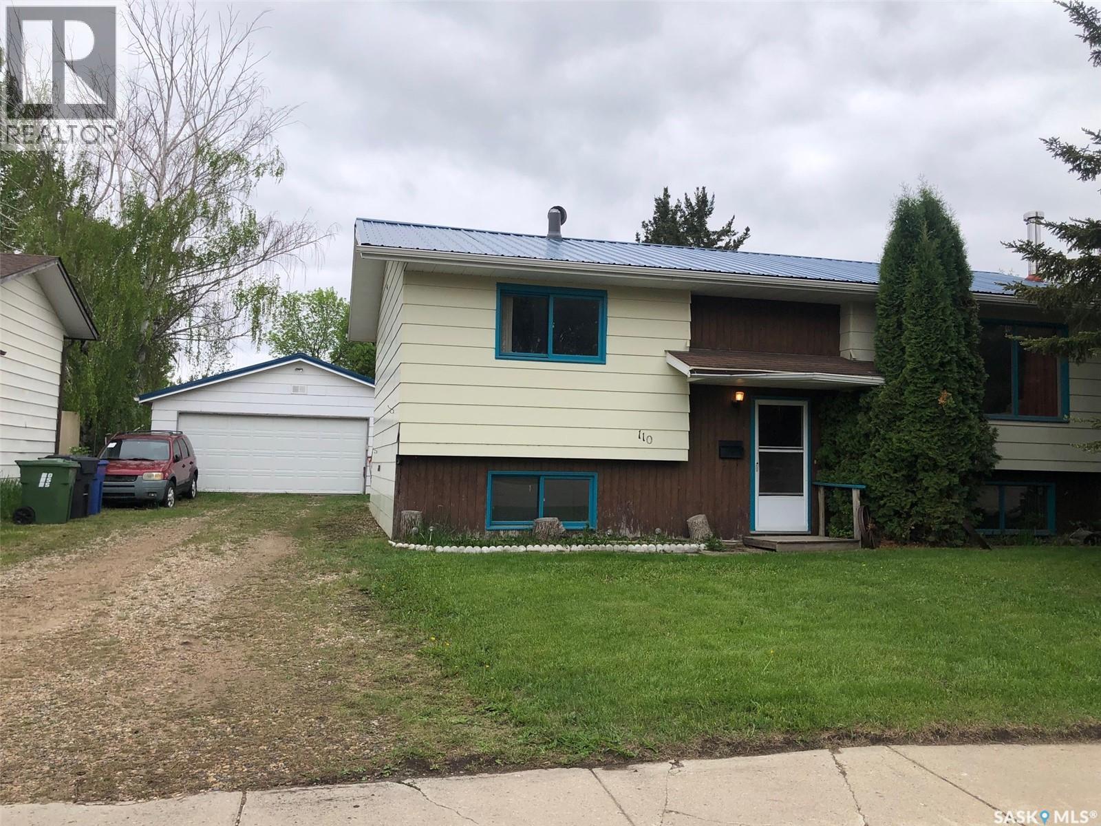110 Langrill DRIVE - 2
