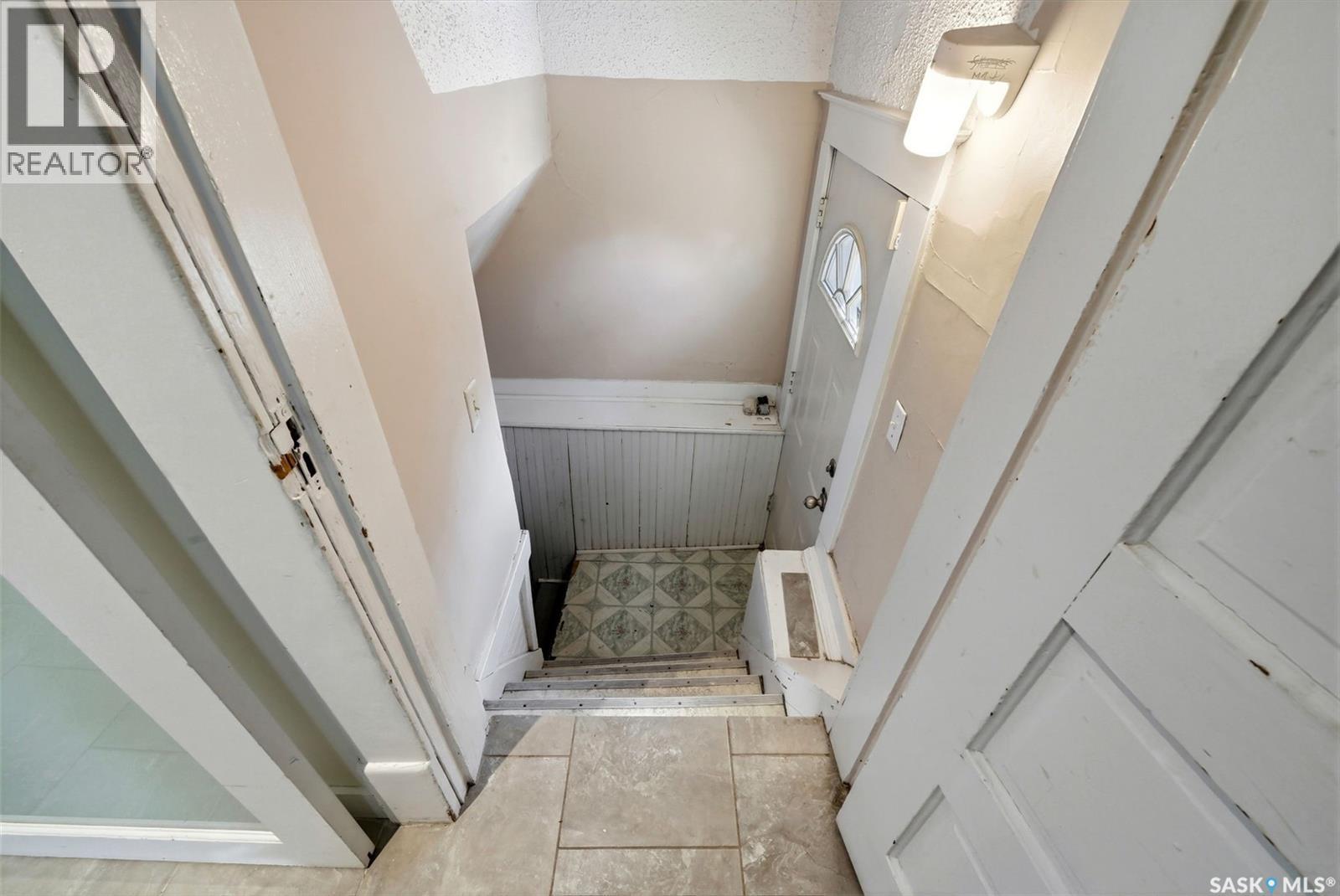 2026 GARNET STREET — photo 46