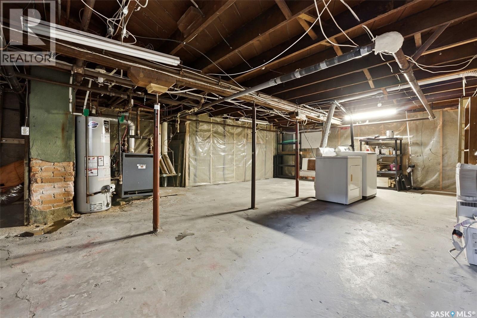2026 GARNET STREET — photo 47