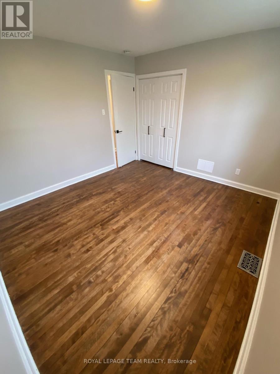 3 Bed, 1 Bath Multi-Family for Rent in Ottawa – 1 – 228 WOODROFFE AVENUE, Ottawa – MLS# X13425848 - Image 20