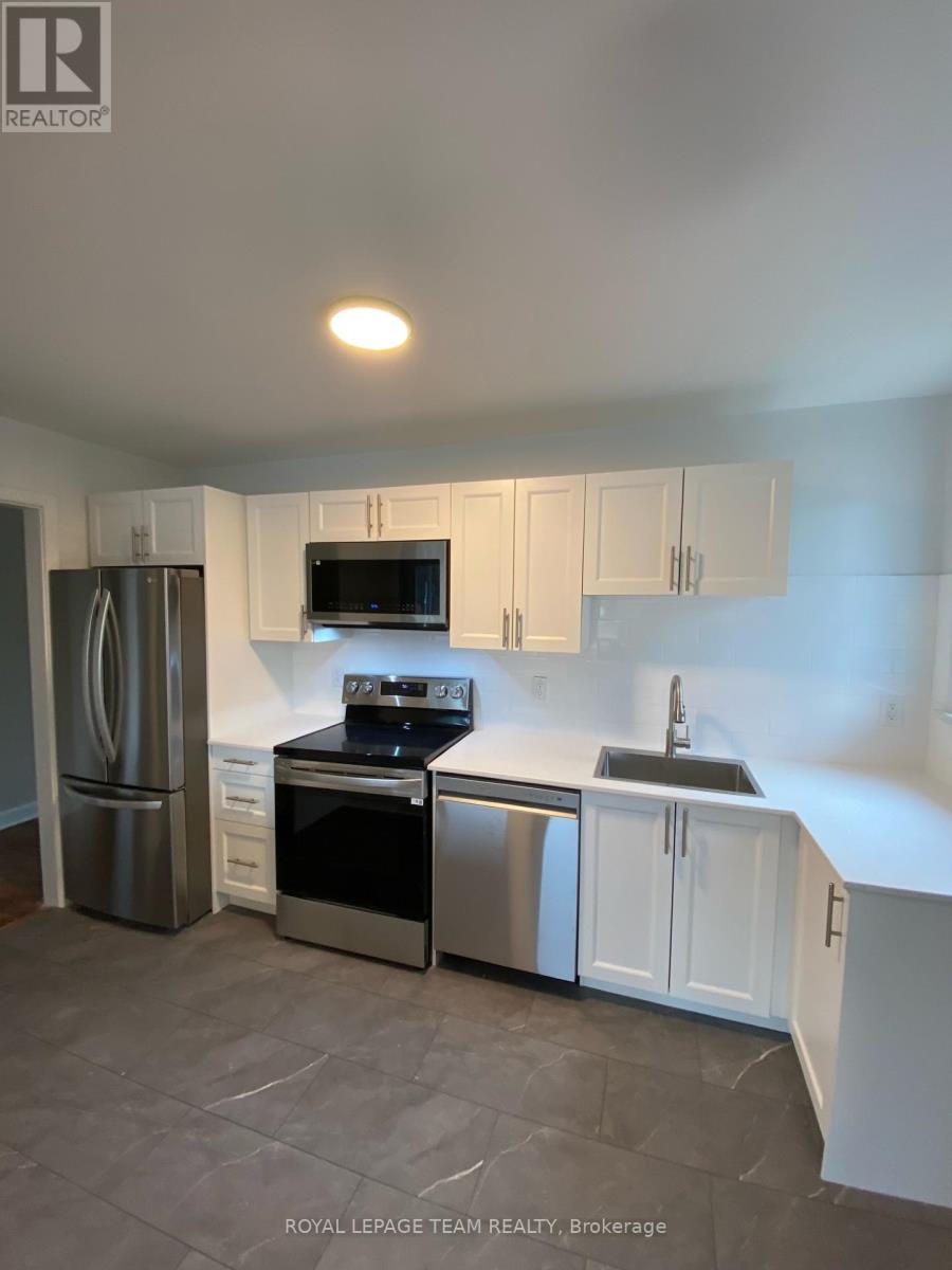3 Bed, 1 Bath Multi-Family for Rent in Ottawa – 1 – 228 WOODROFFE AVENUE, Ottawa – MLS# X13425848 - Image 11