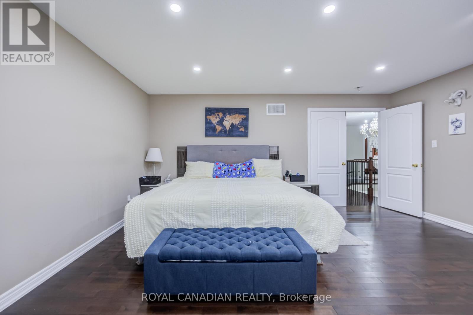 43 BLUFFWOOD CRESCENT - 21