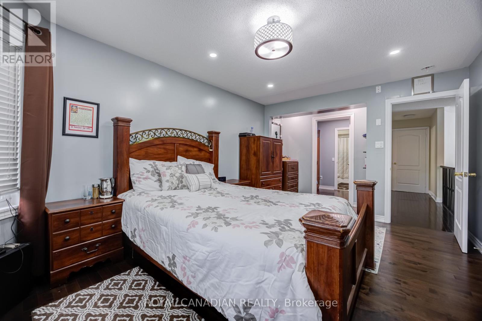 43 BLUFFWOOD CRESCENT - 31