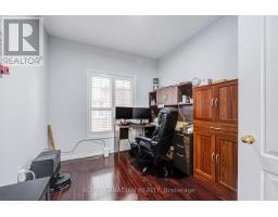 43 Bluffwood Crescent, Brampton, ON L6P2P3 Photo 18