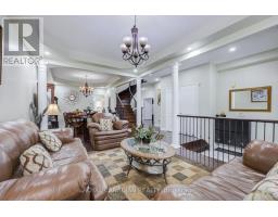 Family room - 43 Bluffwood Crescent, Brampton, ON L6P2P3 Photo 6