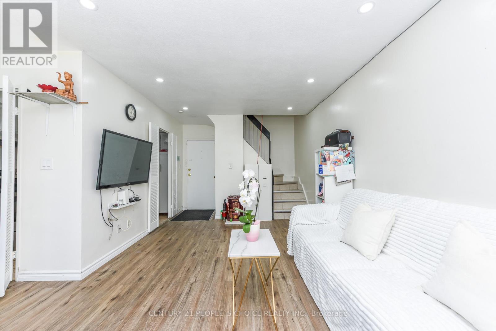 #108 10 EDDYSTONE AVENUE - 17
