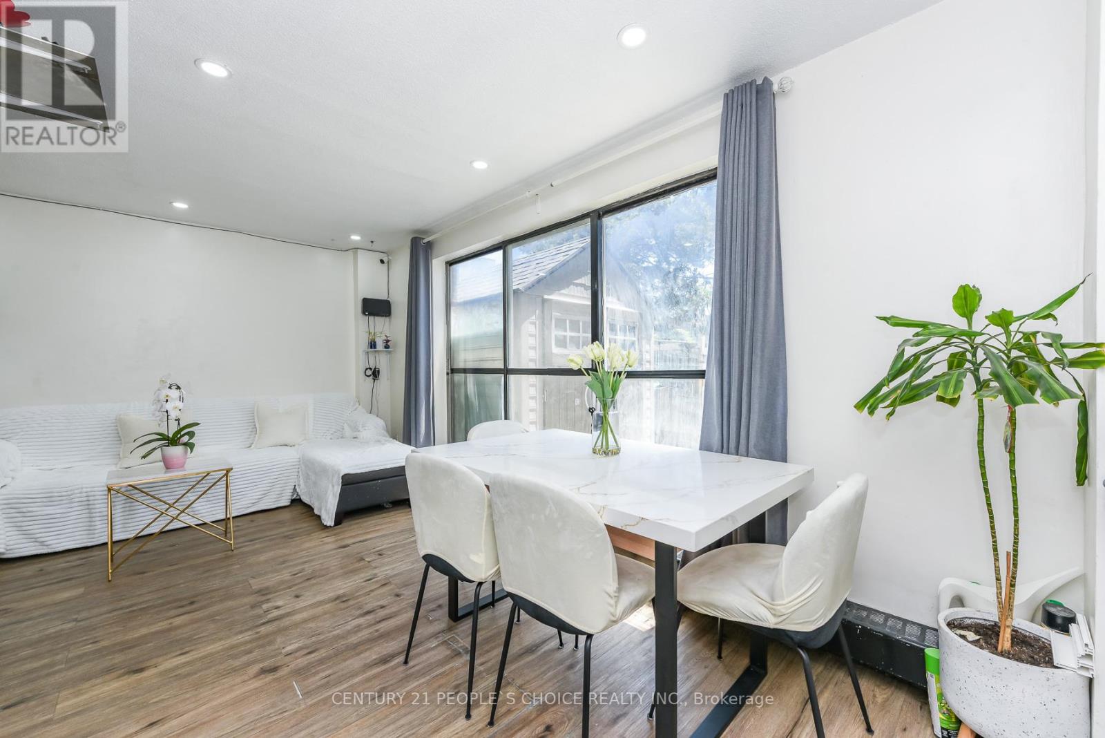 #108 10 EDDYSTONE AVENUE - 11