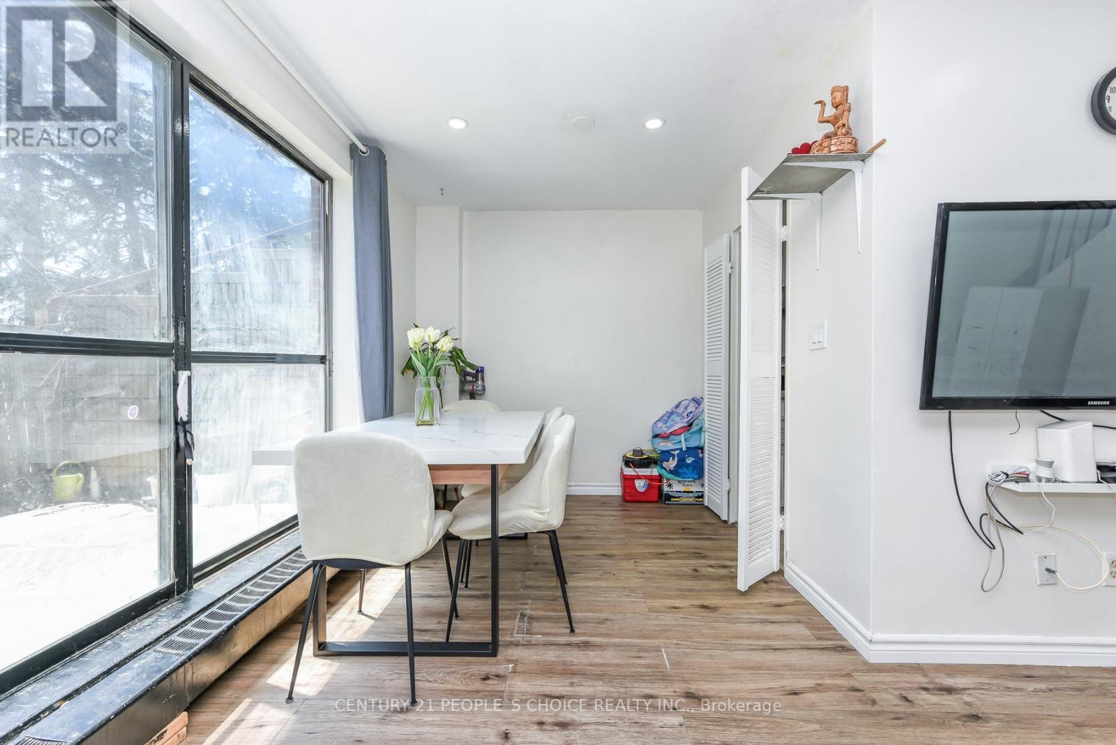 #108 10 EDDYSTONE AVENUE - 12