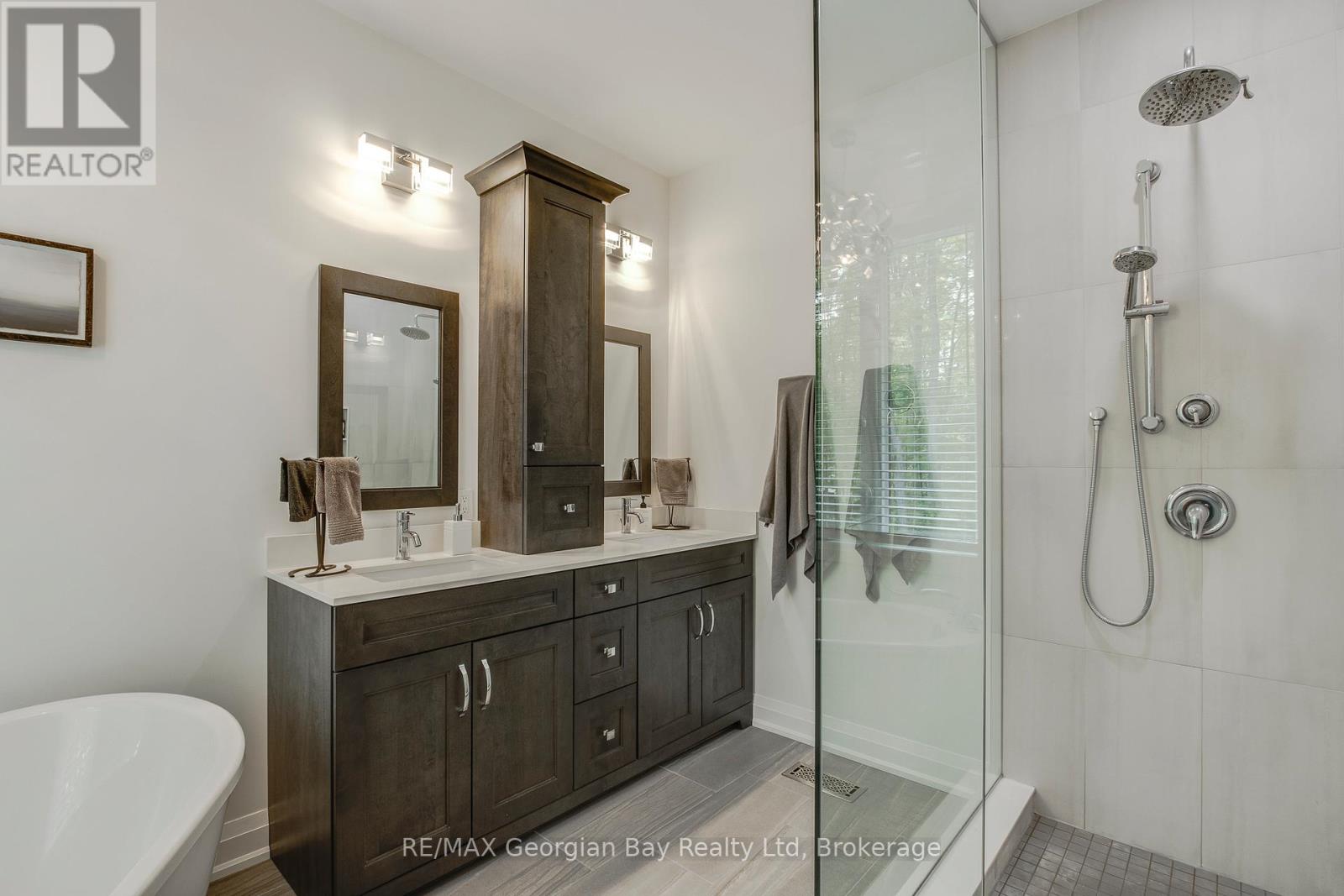50 WINDERMERE CIRCLE - 26