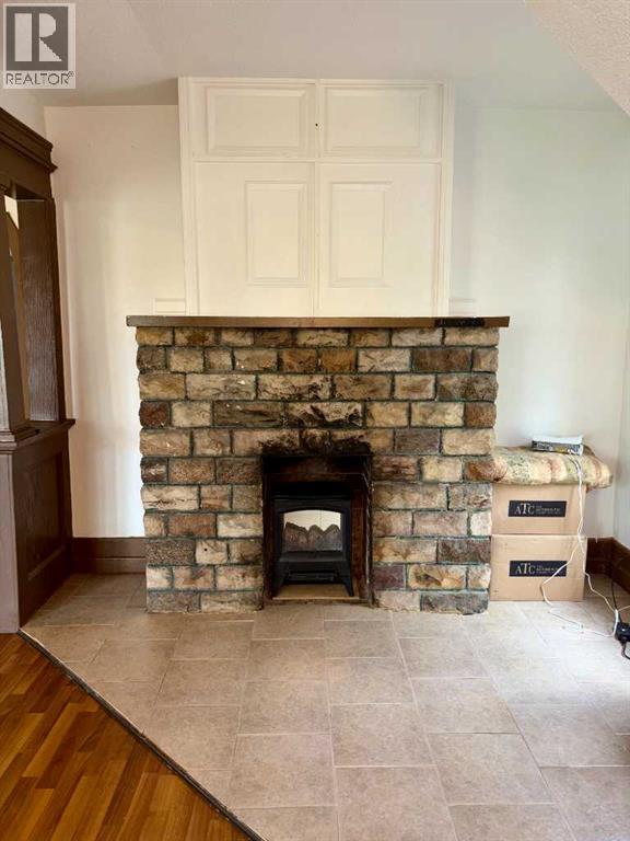 5028 48 Street - photo 4