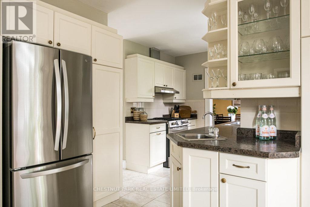 5170 KING STREET - 17