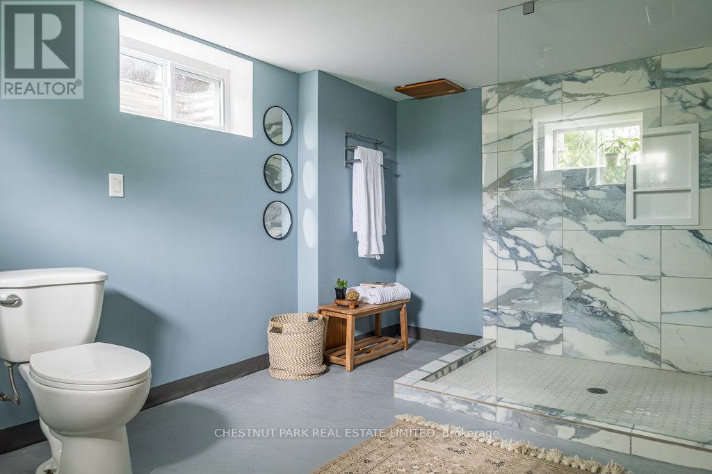 5170 KING STREET - 38