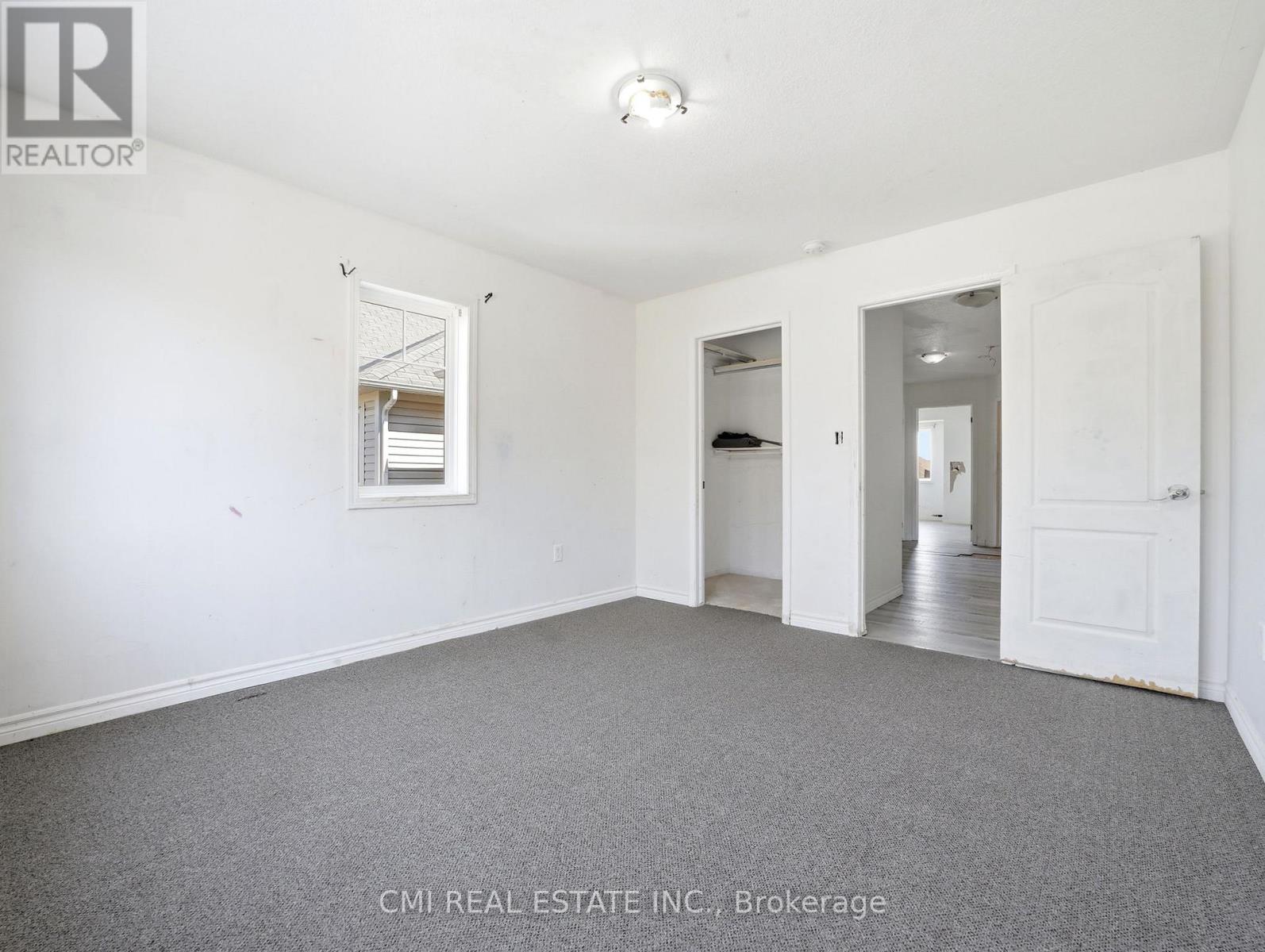 155 FLETCHER CIRCLE - 21
