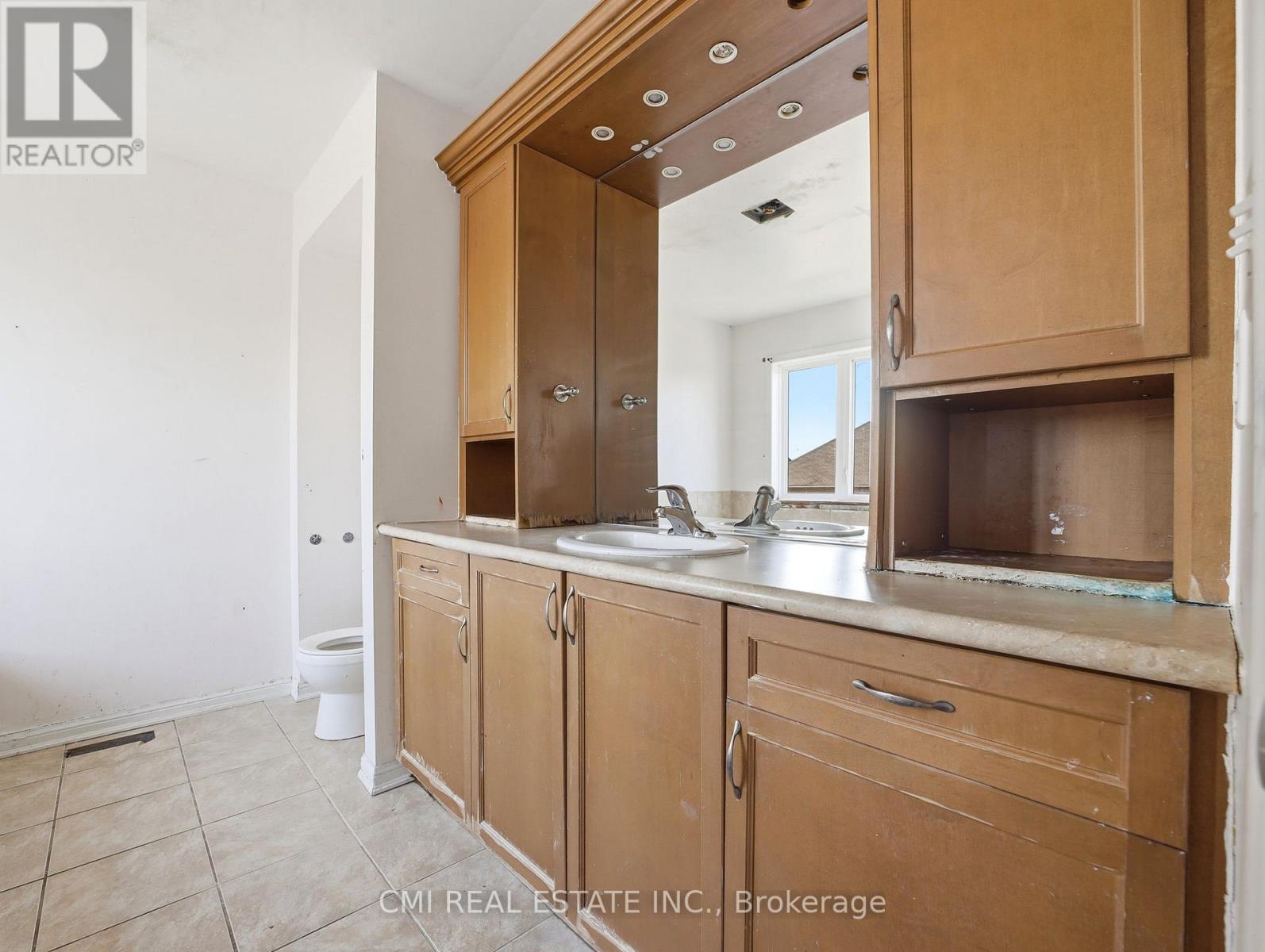 155 FLETCHER CIRCLE - 29