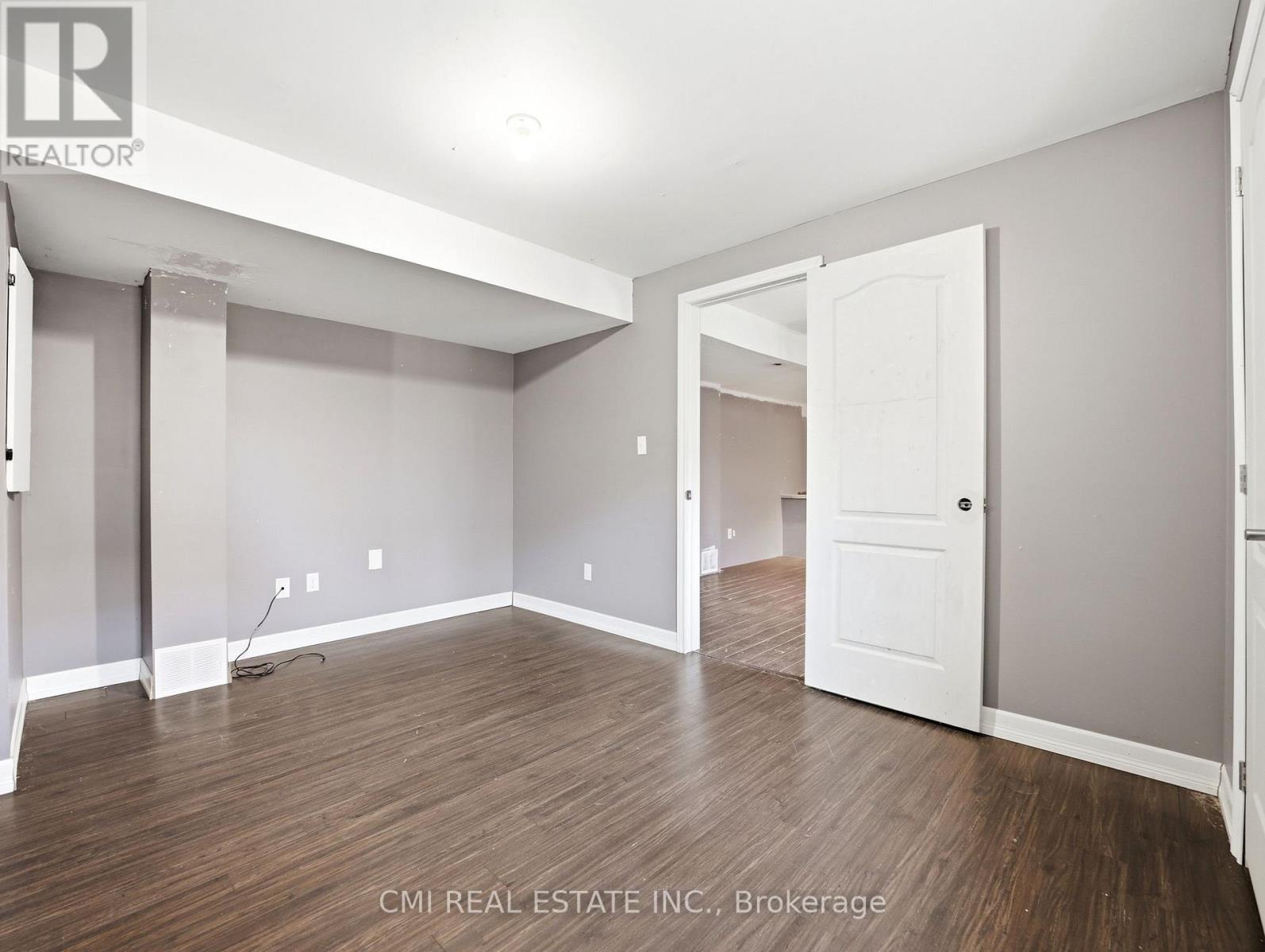 155 FLETCHER CIRCLE - 37