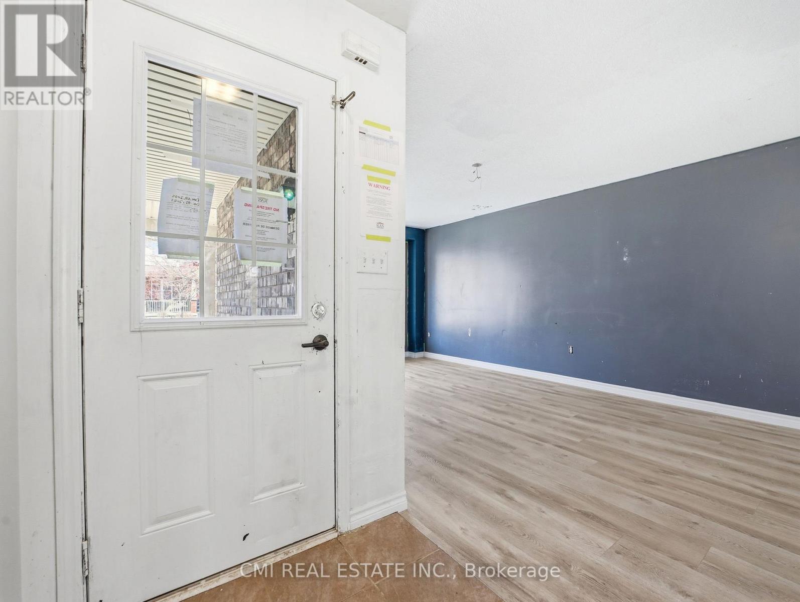 155 FLETCHER CIRCLE - 6