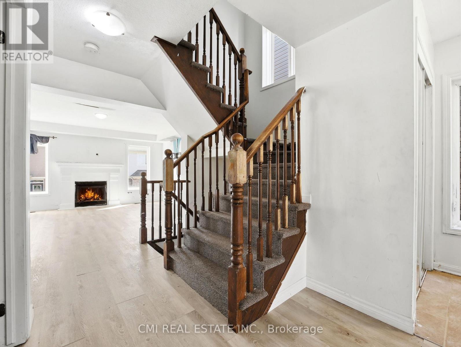 155 FLETCHER CIRCLE - 7