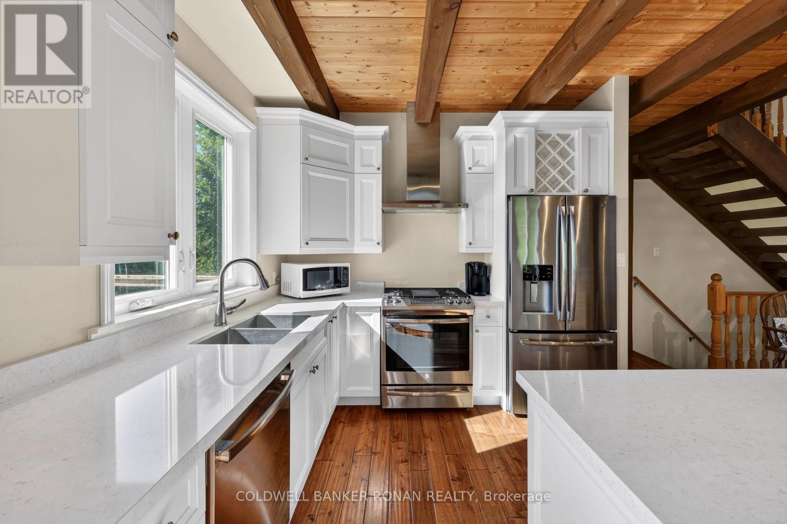 3 LAELA CRESCENT - 10
