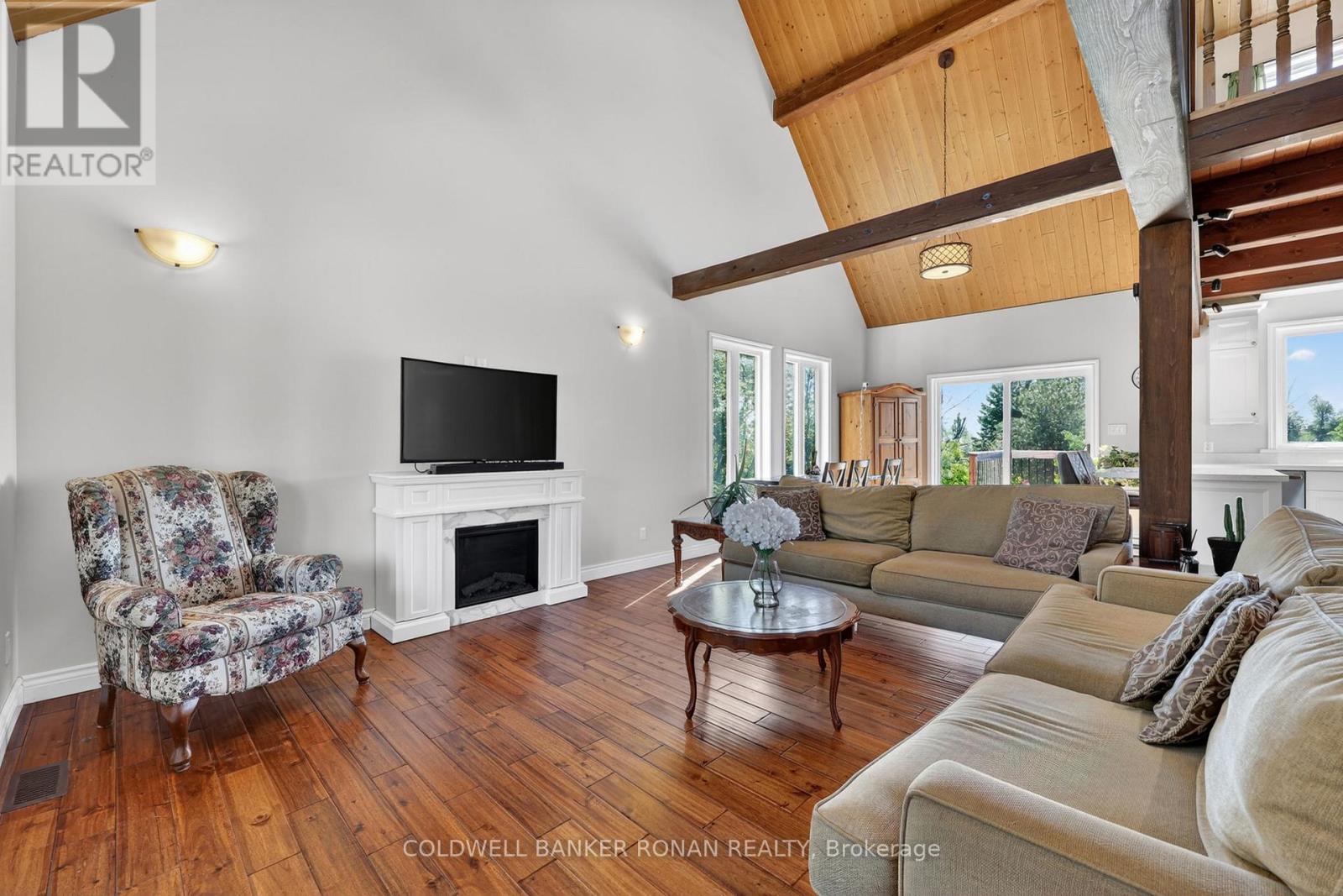 3 LAELA CRESCENT - 15
