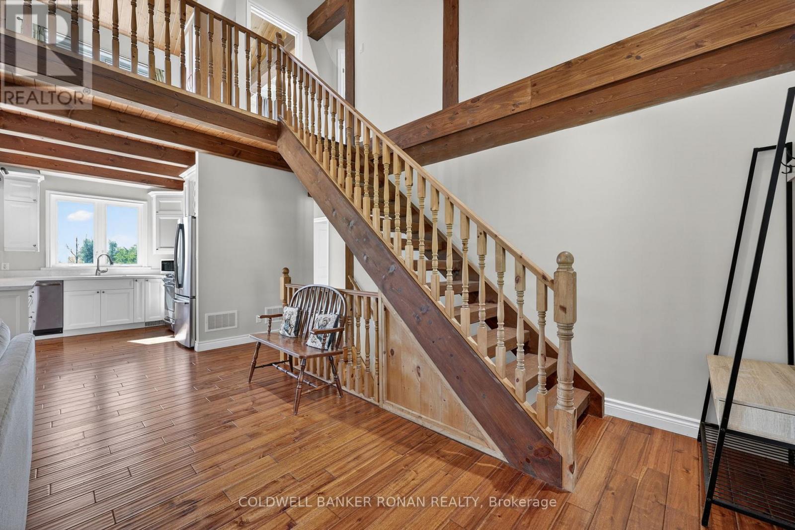3 LAELA CRESCENT - 21