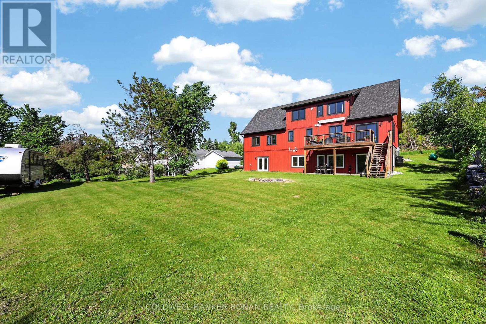 3 LAELA CRESCENT - 38