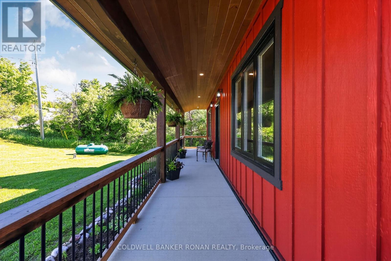 3 LAELA CRESCENT - 5