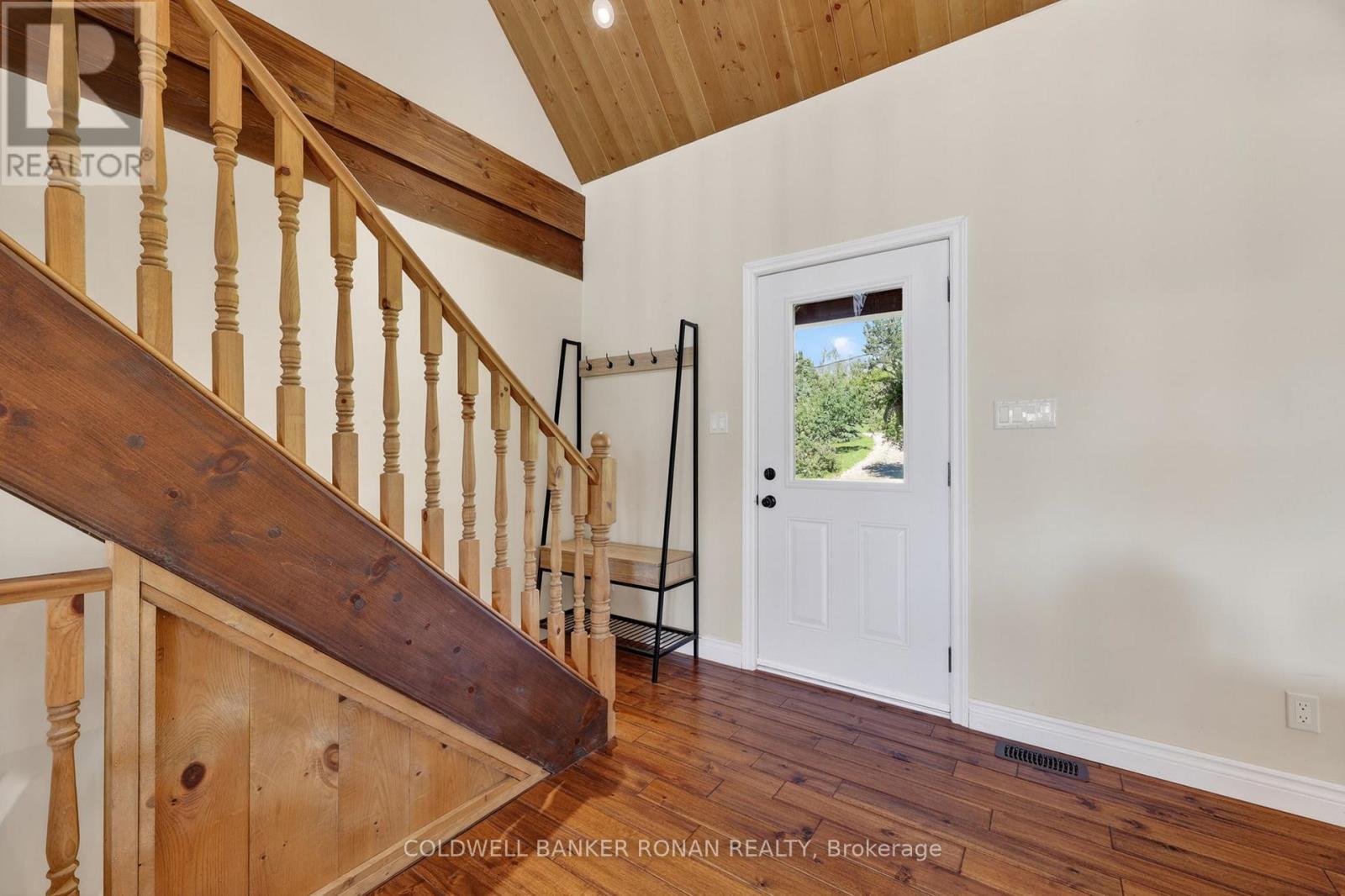 3 LAELA CRESCENT - 6