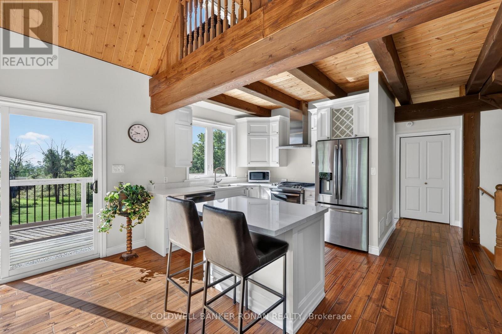 3 LAELA CRESCENT - 8
