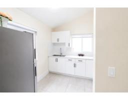 12458 76b Avenue, Surrey, BC V3W7W6 Photo 6