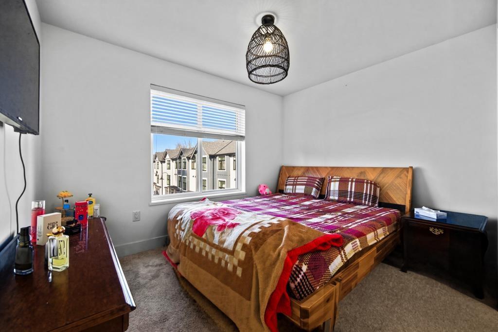 701 2267 MCKENZIE ROAD, Abbotsford